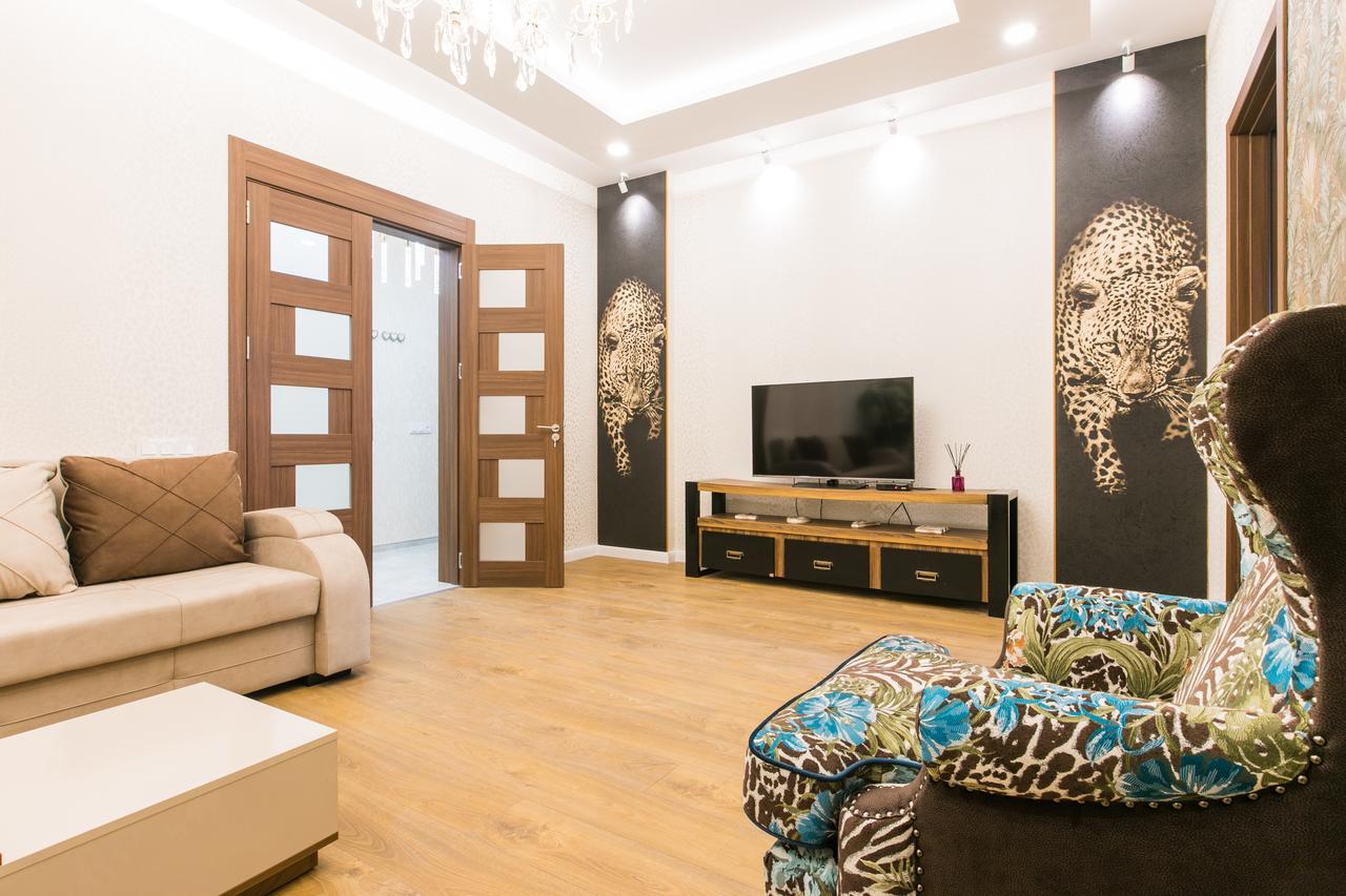 Sweet Home 6 Vip Rustaveli Avenue Tbiliszi Kültér fotó