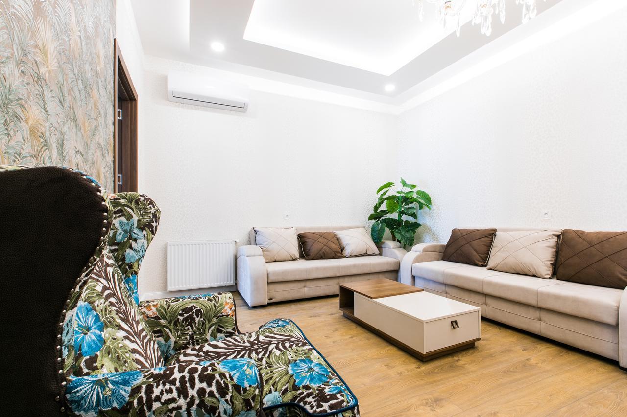 Sweet Home 6 Vip Rustaveli Avenue Tbiliszi Kültér fotó
